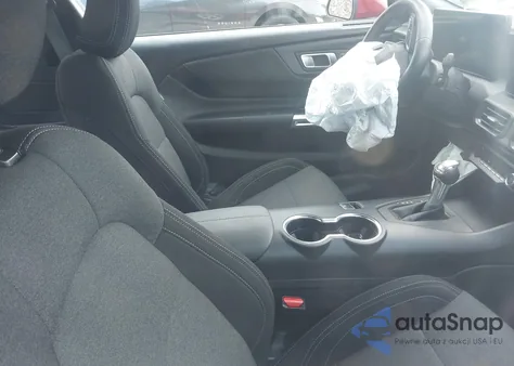 2024 Ford Mustang Ecoboost Fastback z USA, uszkodzony, nr VIN 1FA6P8TH8R5122097